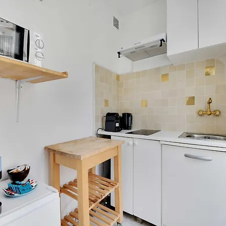 Charming 2p - 11e Bastille *